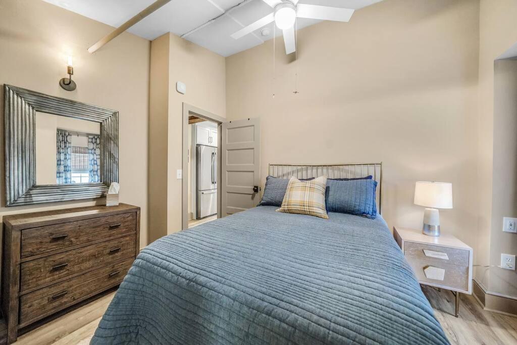 Luxury Apartment In Historic Carriage House 케넷 스퀘어 외부 사진