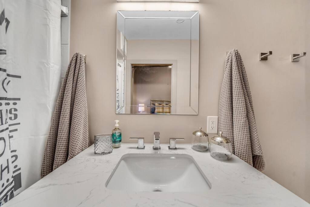 Luxury Apartment In Historic Carriage House 케넷 스퀘어 외부 사진